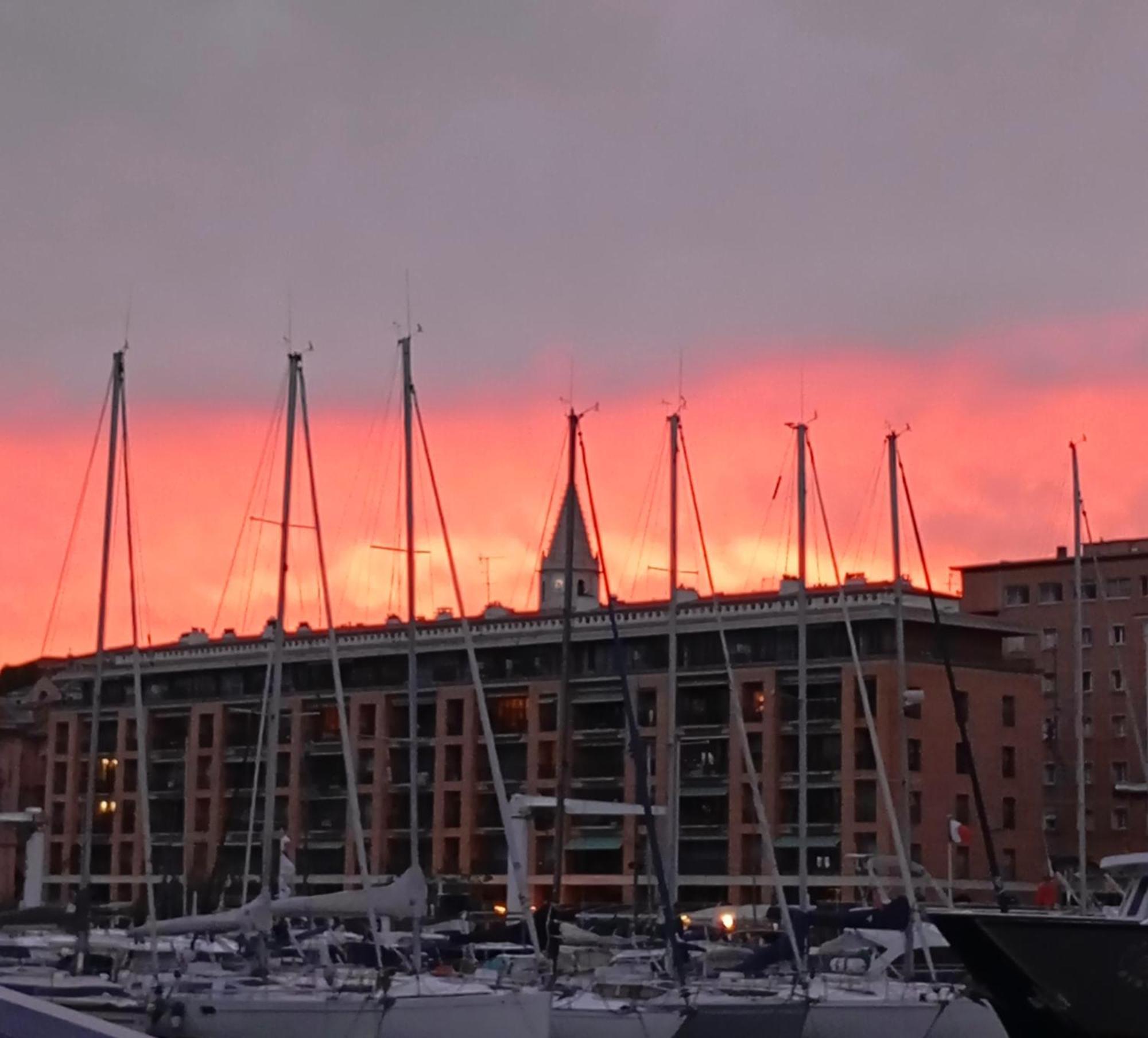 Chez L'Habitant, Propose Grande Chambre Vieux Port Marsiglia Esterno foto